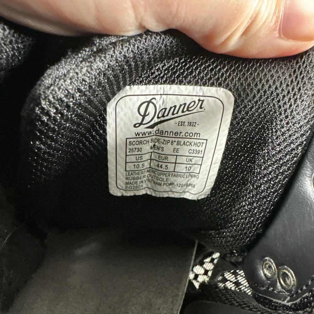 Danner 25730 Scorch Side Zip Black Hot 6